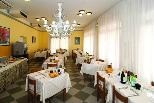 Hotel Bahia Caorle Zewnętrze zdjęcie